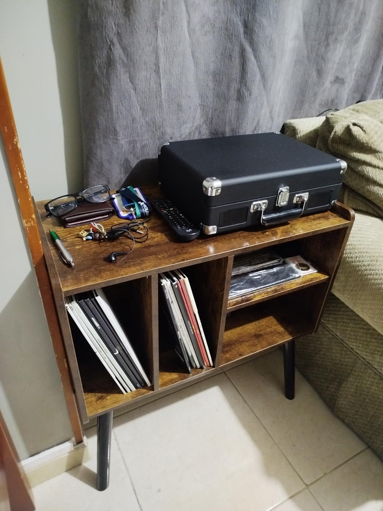 Record Player Table, Mid-Century Record Player Stand Hold Up to 150+ Albums | with Vinyl Storage Vinyl Record Cabinet with Adjustable Shelves, Wood Turntable Stand for Music Living Room (Brown) customer photo 1