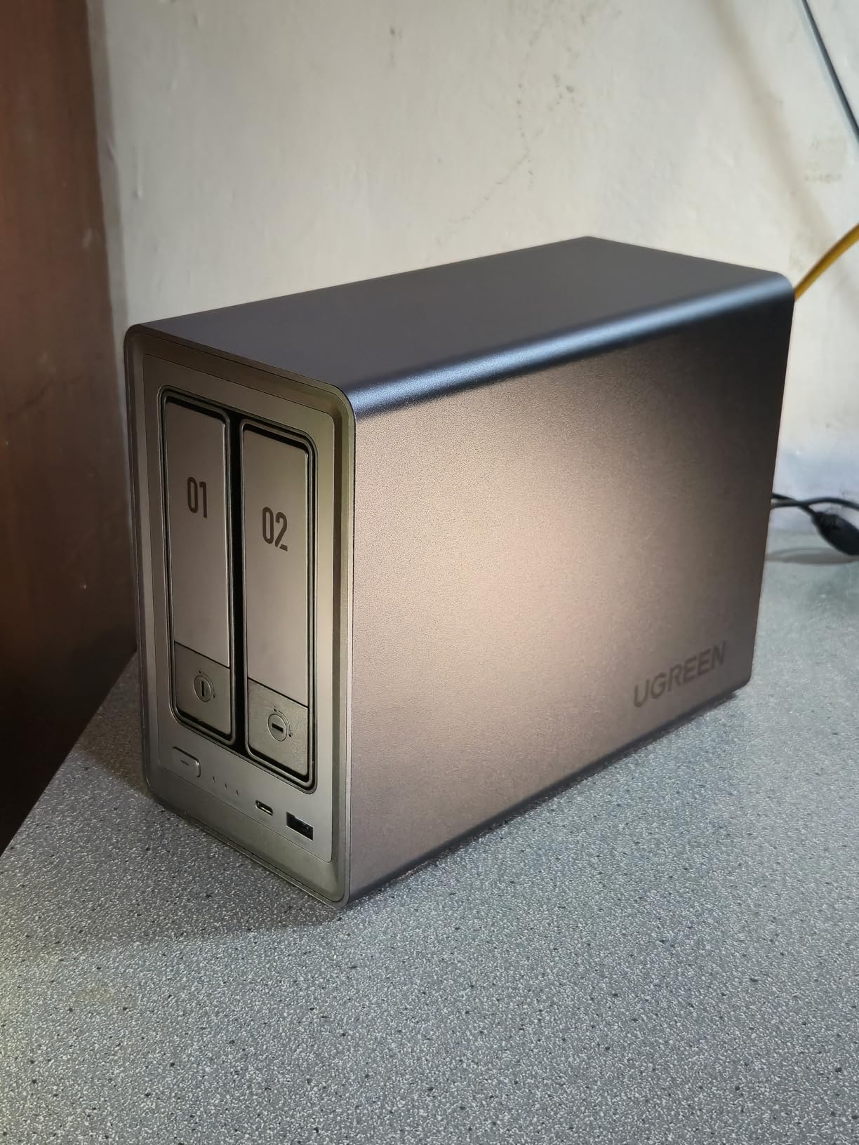 UGREEN NAS DXP4800 Pro 4-Bay Desktop Network Attached Storage (Diskless) | Intel Core i3-1315U 6-Core CPU, 8GB DDR5 RAM, Built-in 128GB SSD, 1x 10GbE, 1x 2.5GbE, 2X M.2 NVMe Slots, 4K HDMI (Diskless) customer photo 2