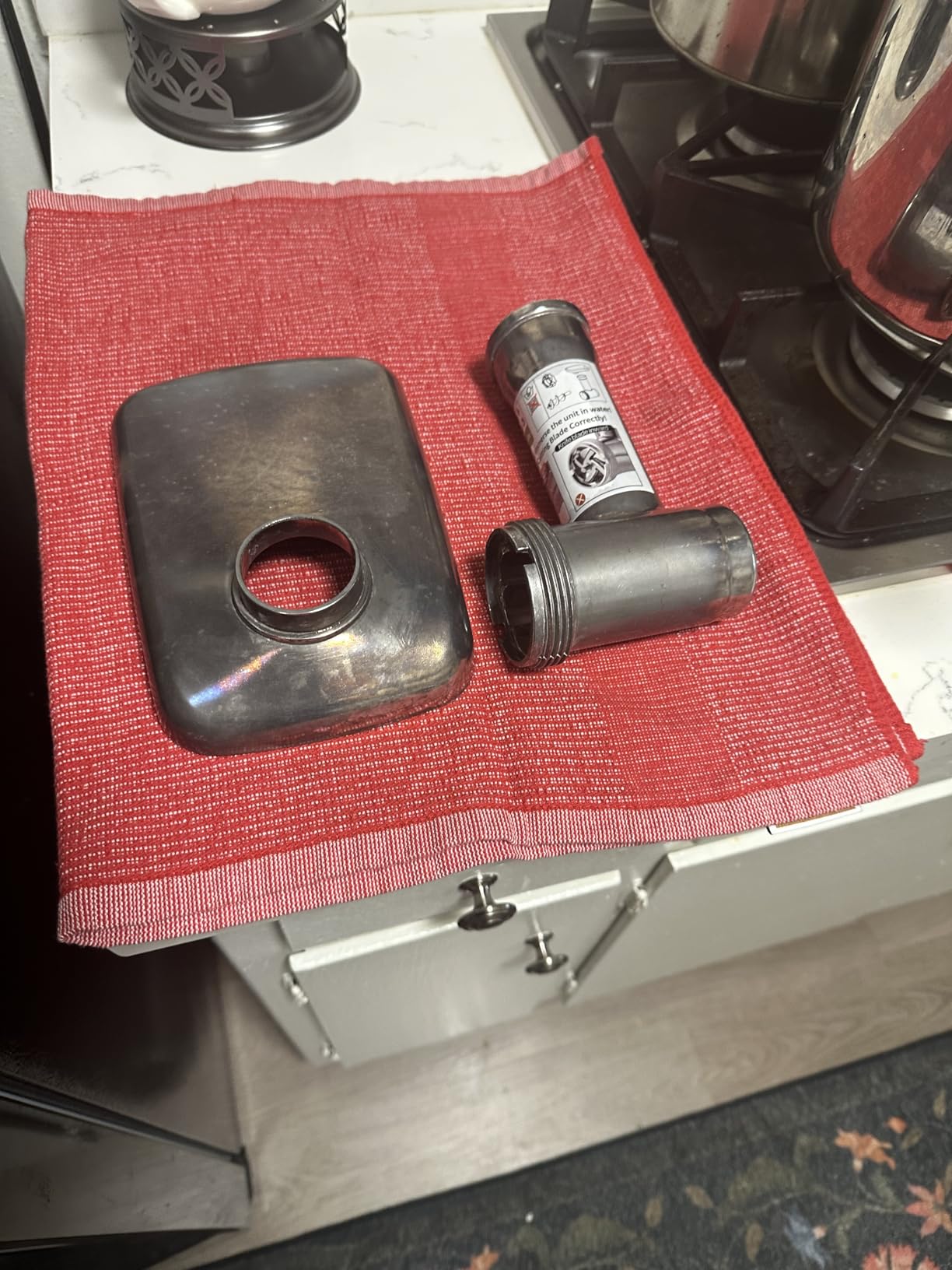 AAOBOSI Meat Grinder Electric 3000W Max with 60dB Quiet DC Motor, Auto-Reverse & Storable Food Pusher - 3 Speed Settings, Grinding, Sausage & Kibbe Making for Home Use customer photo 1