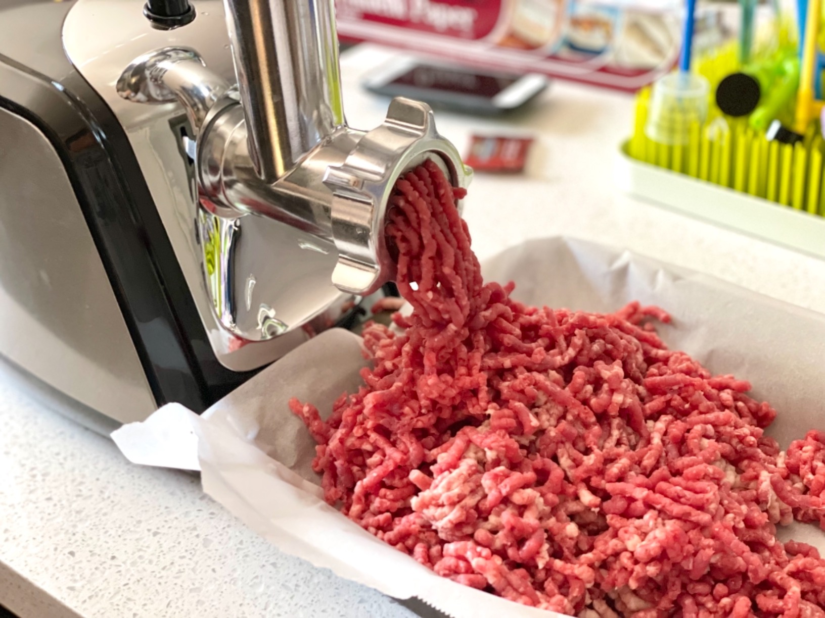 AAOBOSI Meat Grinder Electric 3000W Max with 60dB Quiet DC Motor, Auto-Reverse & Storable Food Pusher - 3 Speed Settings, Grinding, Sausage & Kibbe Making for Home Use customer photo 2