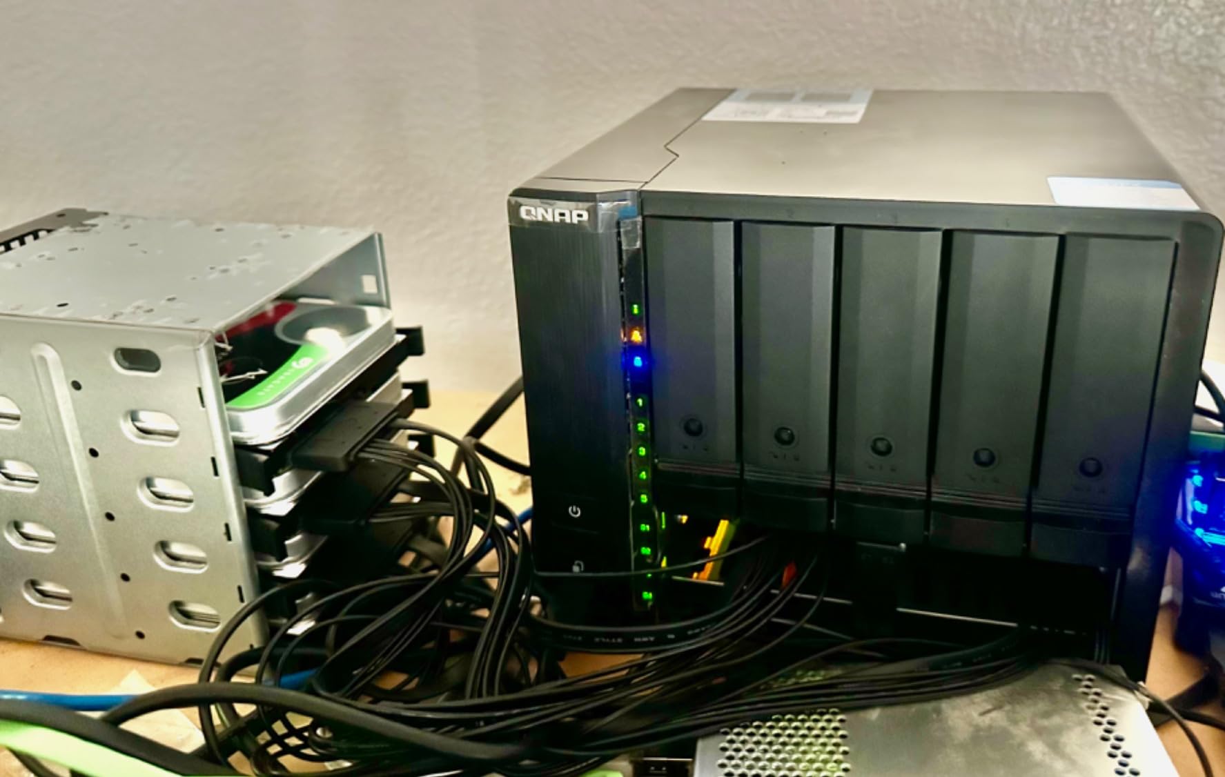 QNAP TS-832Px-4G 8 Bay NAS | High-Capacity, 10GbE SFP+, 2.5GbE customer photo 2