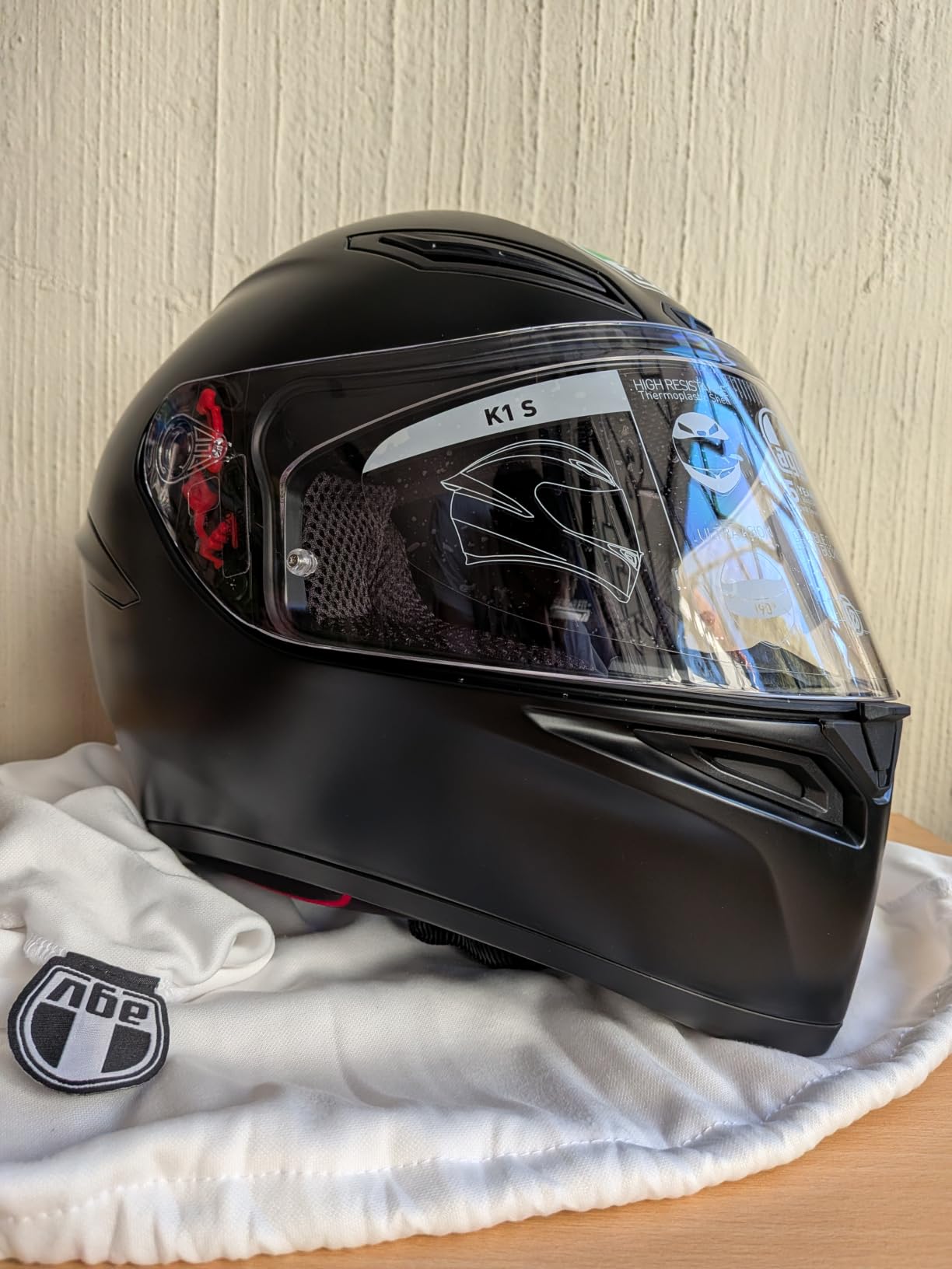 AGV K1 S Solid Gloss Full Face Motorcycle Racing Helmet customer photo 2